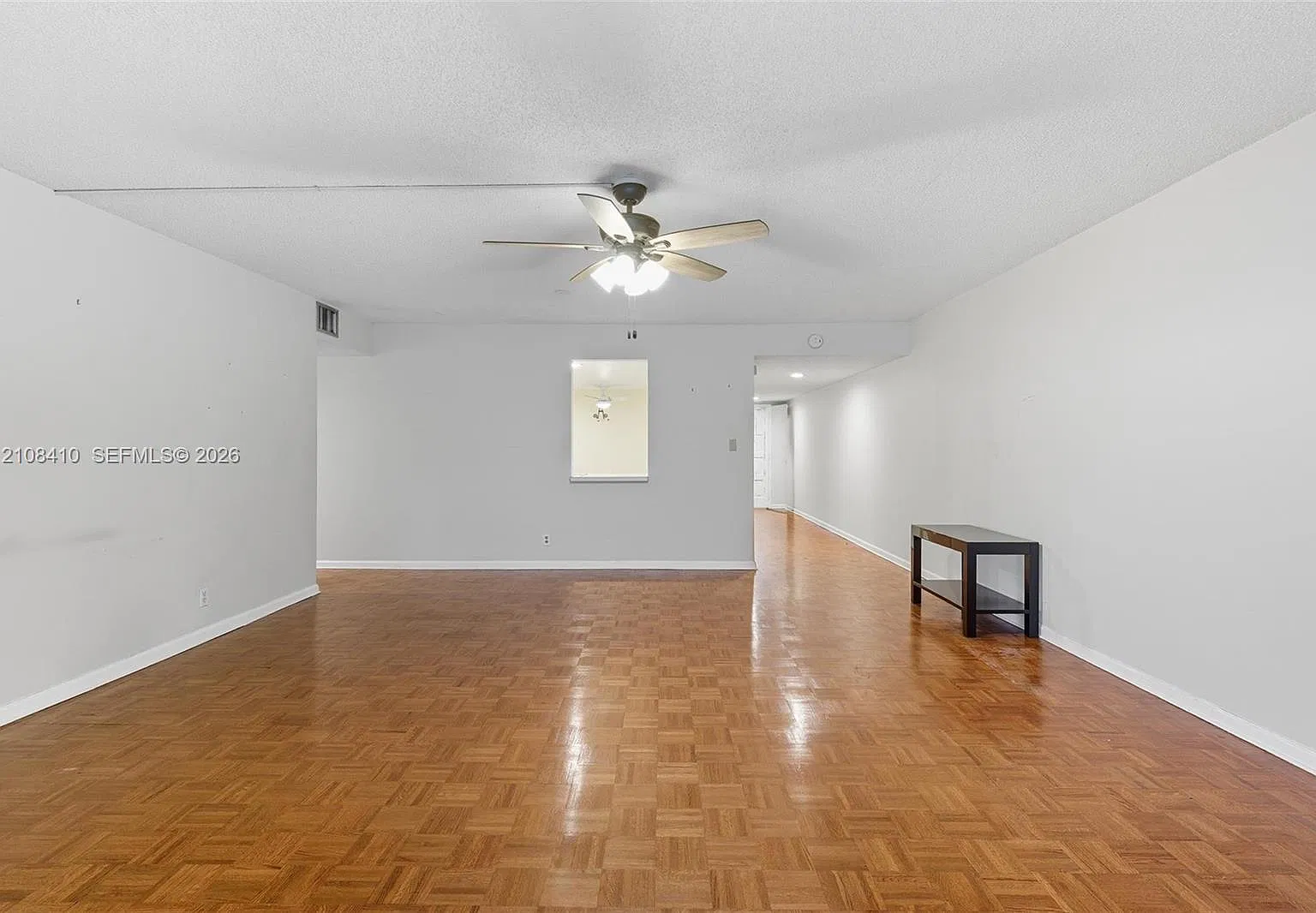 Oak Paths Condo — Photo 4
