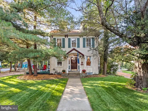 45 N Evergreen Ave, Woodbury, NJ 08096