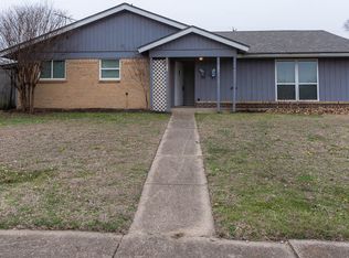 315 Cliff Dr, Garland, TX 75042