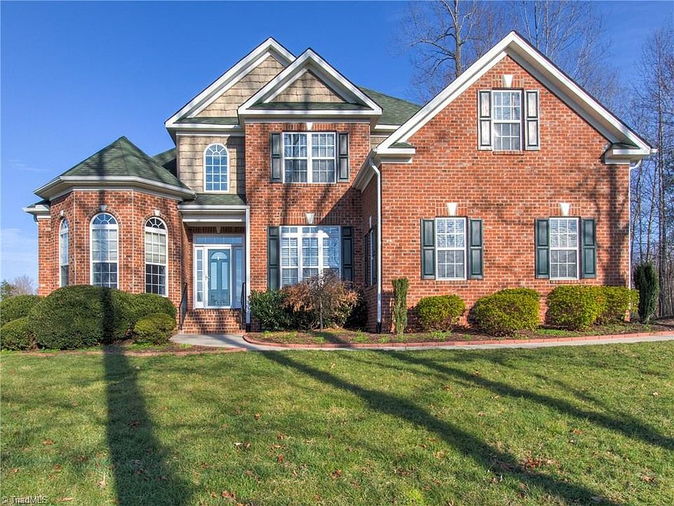 1st image of 151 Scarlet Oak Ct