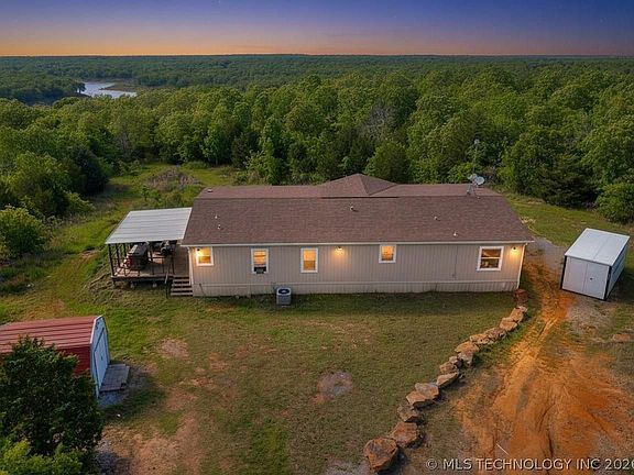 3rd image of 48 Ridgeview Dr