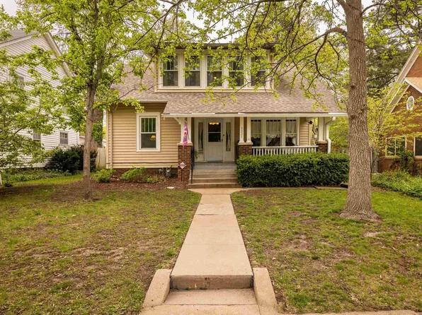 1331 SW Wayne Ave, Topeka, KS 66604