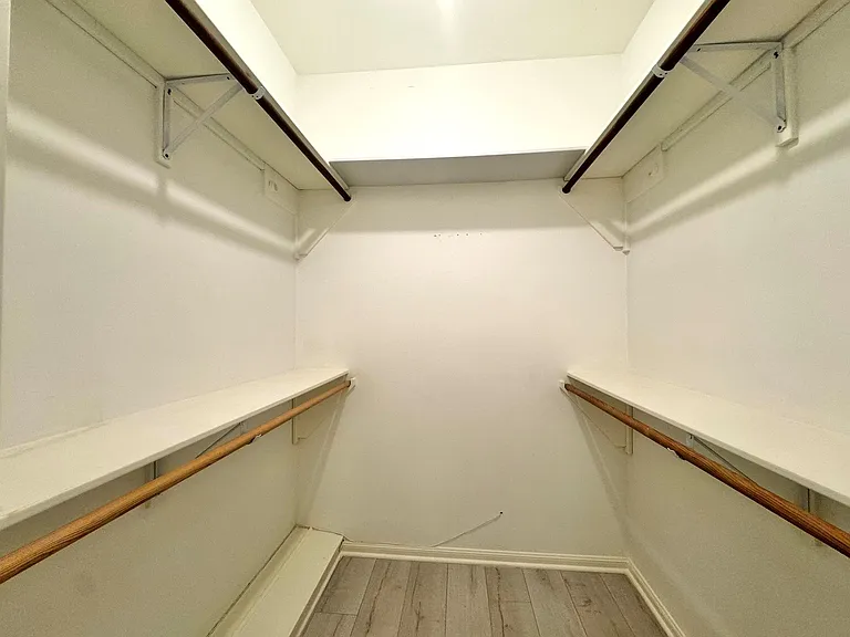 2323 Bering Dr #2 — Photo 32