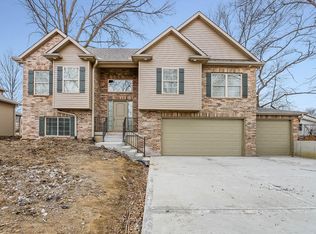 11026 N Holmes St, Kansas City, MO 64155