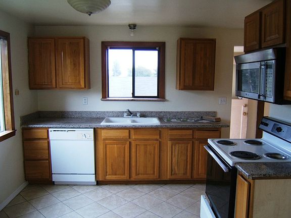3rd image of 14002 42nd Ave S