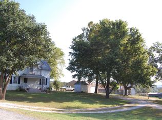 4540 Flat Creek Rd, Cape Fair, MO 65624