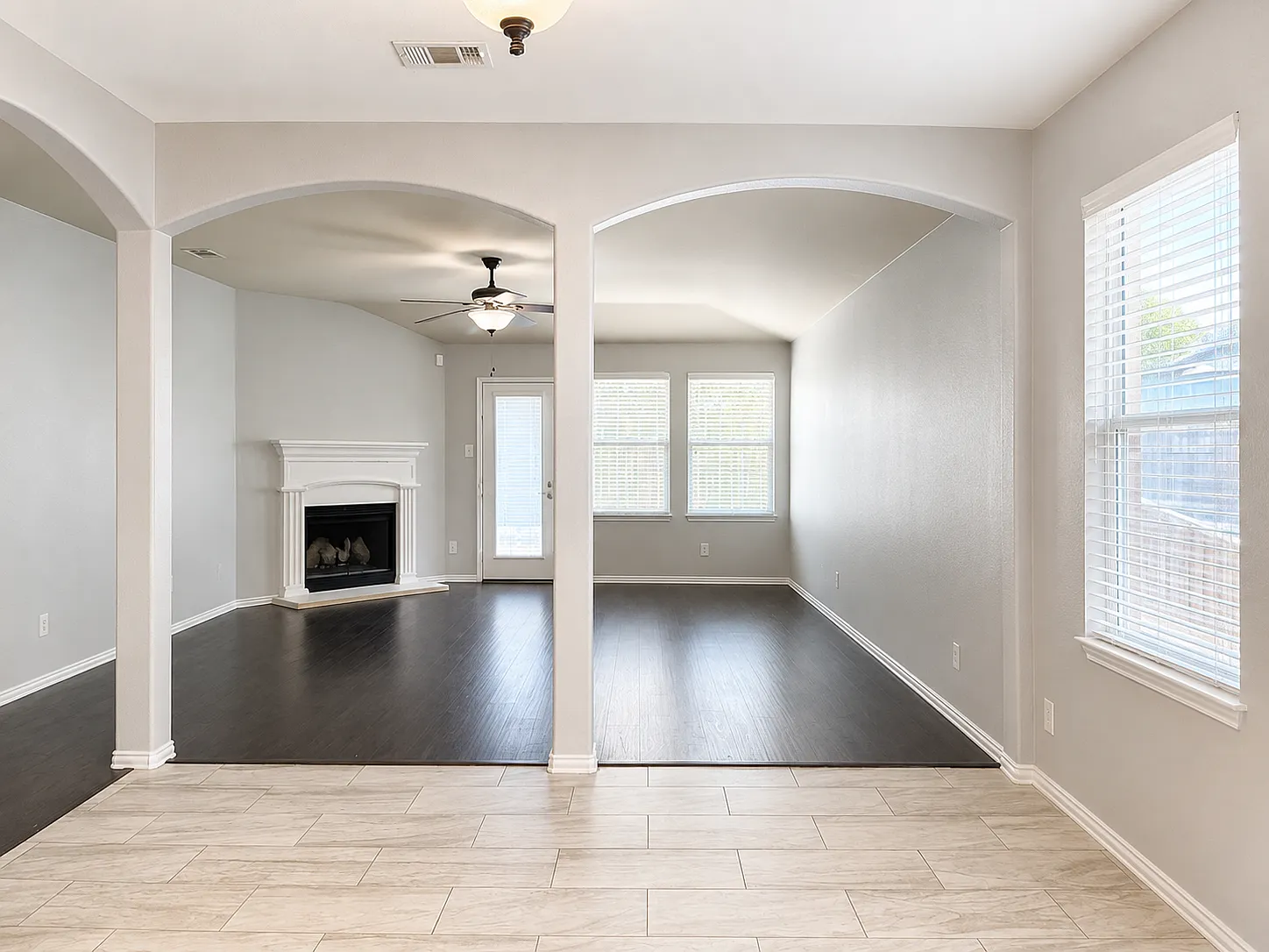 4 bed, 2177 sqft, $2,100 — Photo 2
