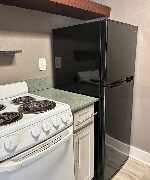 4127 Dolphin Dr #1 — Photo 8