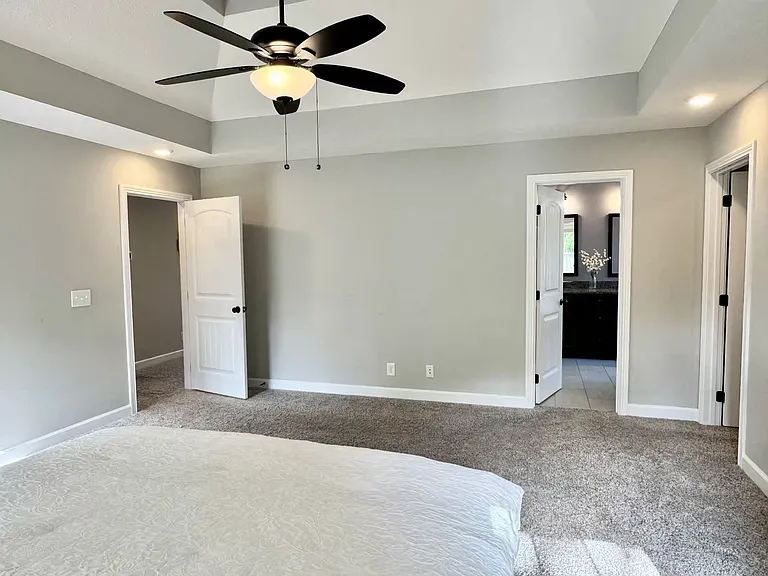 1057 Brightwood Ct — Photo 24