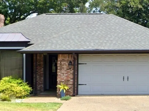 1 Sugar Creek Pl, Woodway, TX 76712