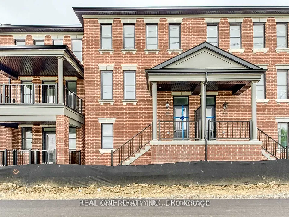 980 Logan Dr #34