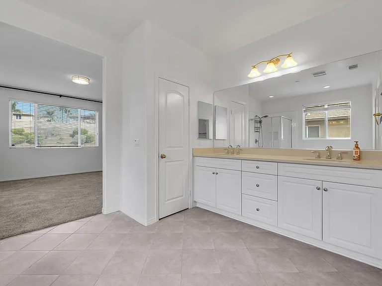35452 Corte Los Robles — Photo 13
