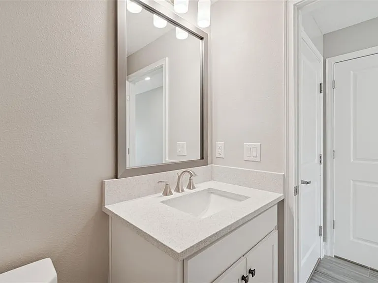 4921 W Paul Ave #4 — Photo 10