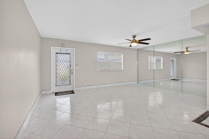 1st image of 195 Brittany Way