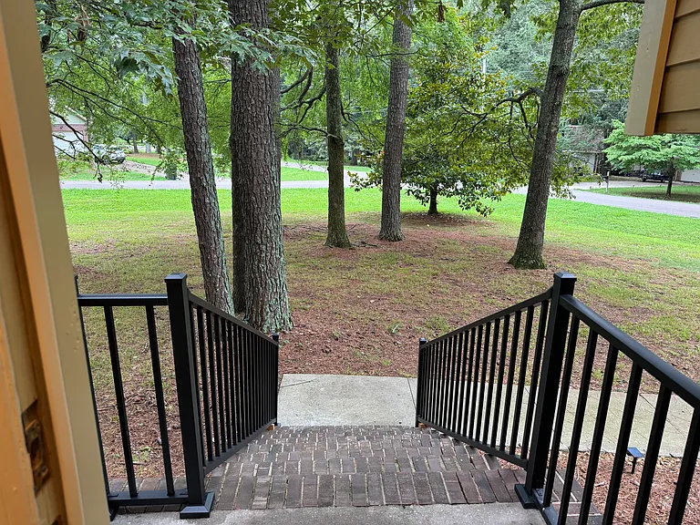 130 Water Oak Ct — Photo 3