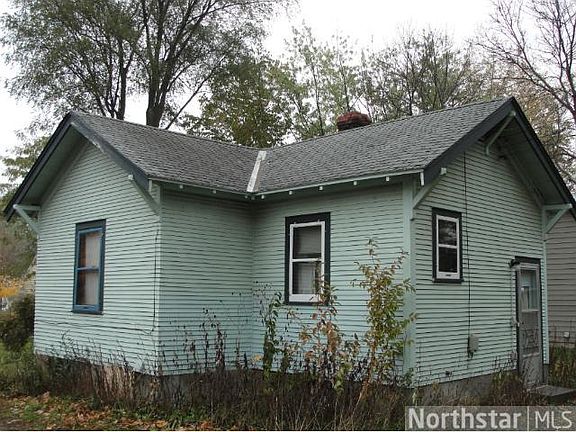 2nd image of 1040 31st Ave N