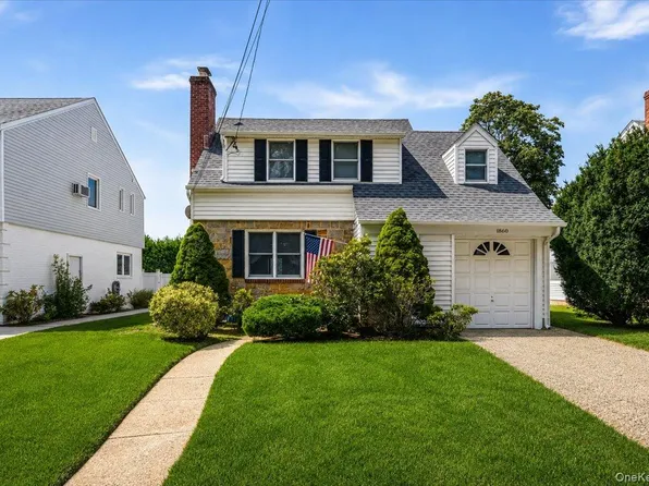 1860 Rockville Drive, Baldwin, NY 11510