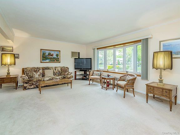 4th image of 38 Pell Terrace