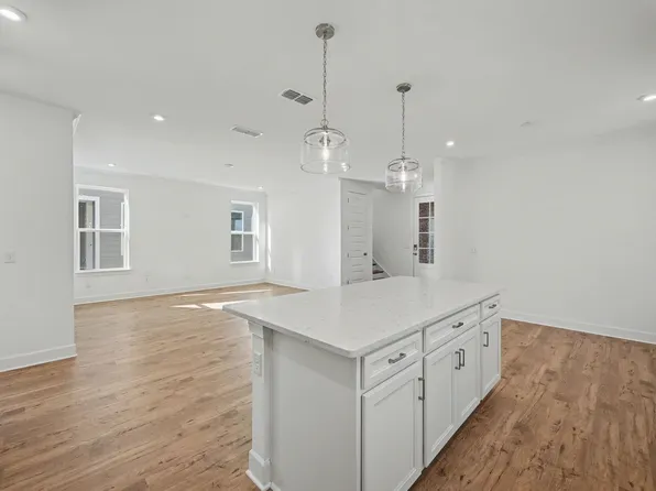 2033 Holbrook Rd, Mount Juliet, TN 37122