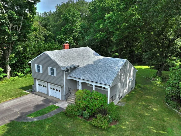 4 Ridge Drive South, Old Saybrook, CT 06475