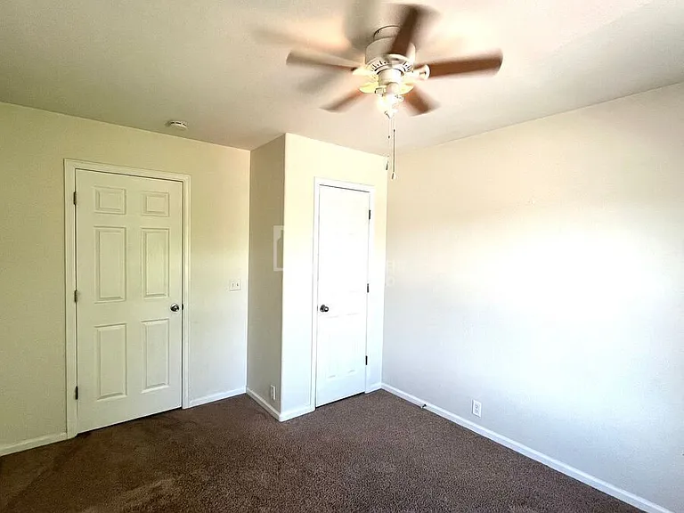2158 Creekridge Point — Photo 15