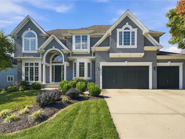 14404 Maple St, Overland Park, KS 66223