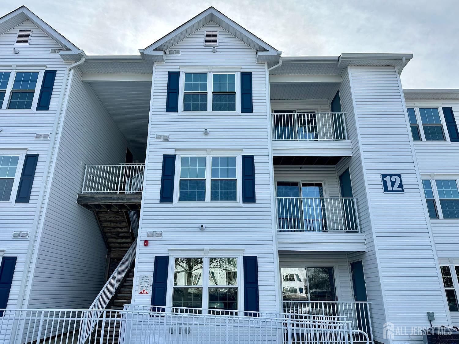 1218 Waterford Dr, Edison, NJ 08817 | Zillow