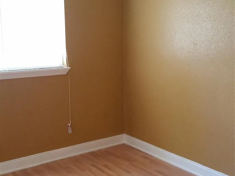 10927 Wilkenburg Dr — Photo 8