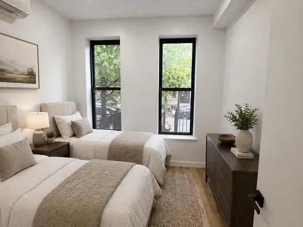 860 Hart Street image 1 of 7