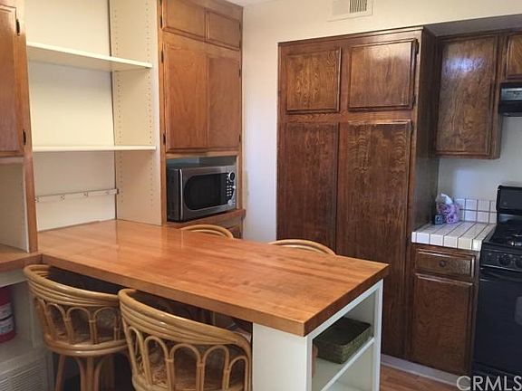5th image of 2053 Sea Cove Ln