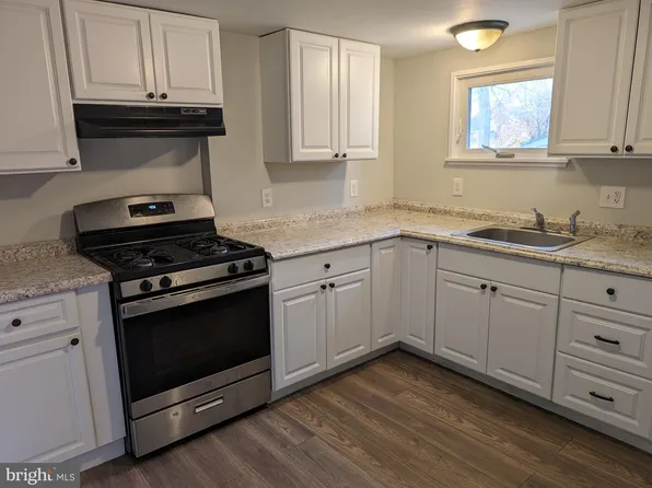 417 Lincoln Ave, Pottstown, PA 19464