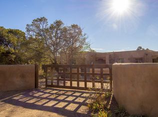 600 Camino Del Monte Sol, Santa Fe, NM 87505