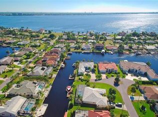 5305 Cortez Ct, Cape Coral, FL 33904