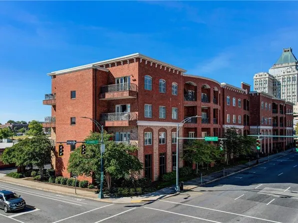 113 N Church St APT 105, Greensboro, NC 27401