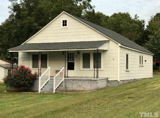 60 Woodsdale Rd, Roxboro, NC 27573