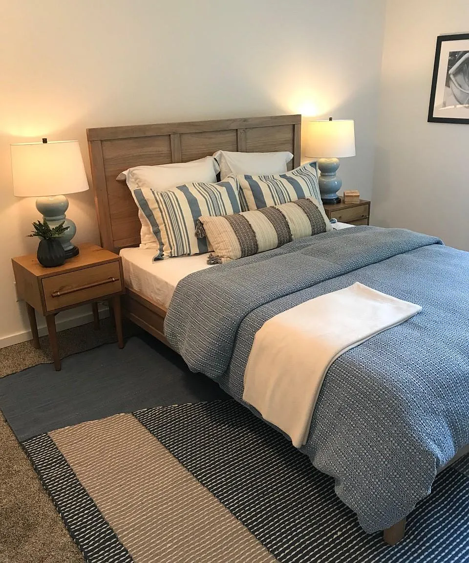 1 bed, 701 sqft, $2,100 — Photo 3