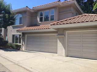 7002 Grizzly Terrace Dr, Oakland, CA