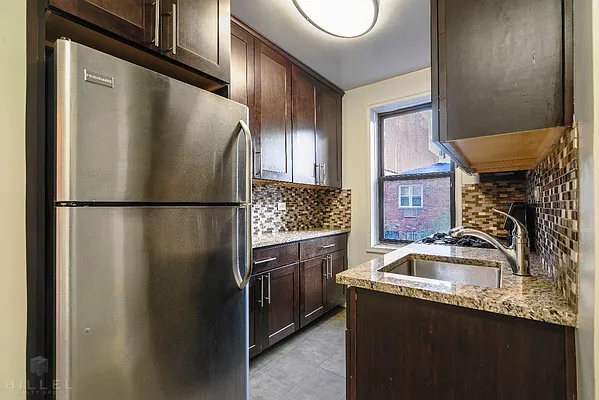 Rented by Hillel Realty Group | media 12