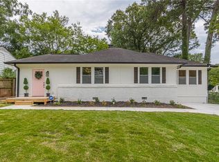 1876 La Dawn Ln NW, Atlanta, GA 30318