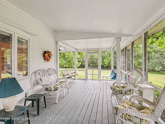 5th image of 4666 Bunker Rd