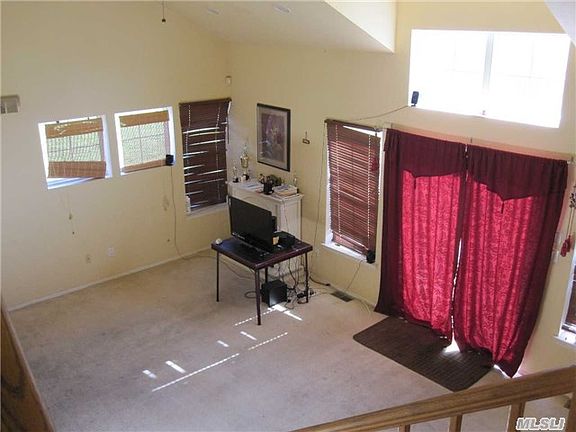 2nd image of 64 Sprucewood Blvd