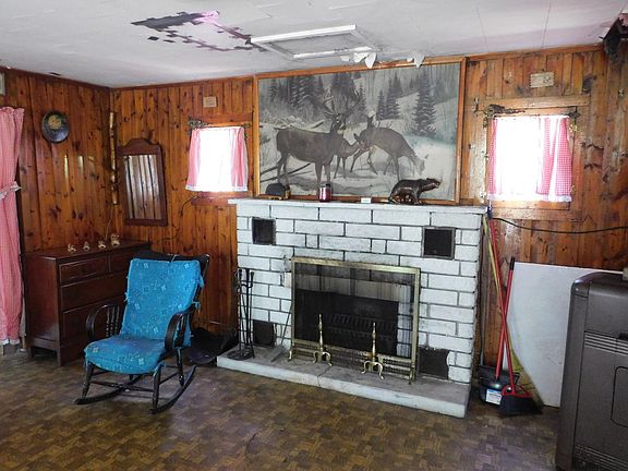 5th image of 4560 Oakwood Dr