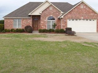 319 Parrots Beak Rd, Sterlington, LA 71280