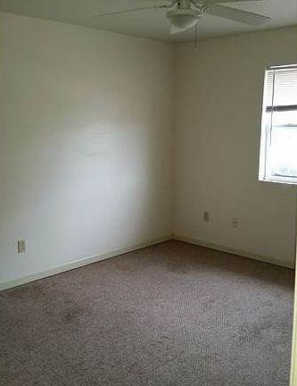 3223 Jupiter Dr. bedroom