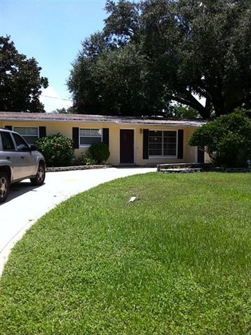 1st image of 1014 Ibsen Ave