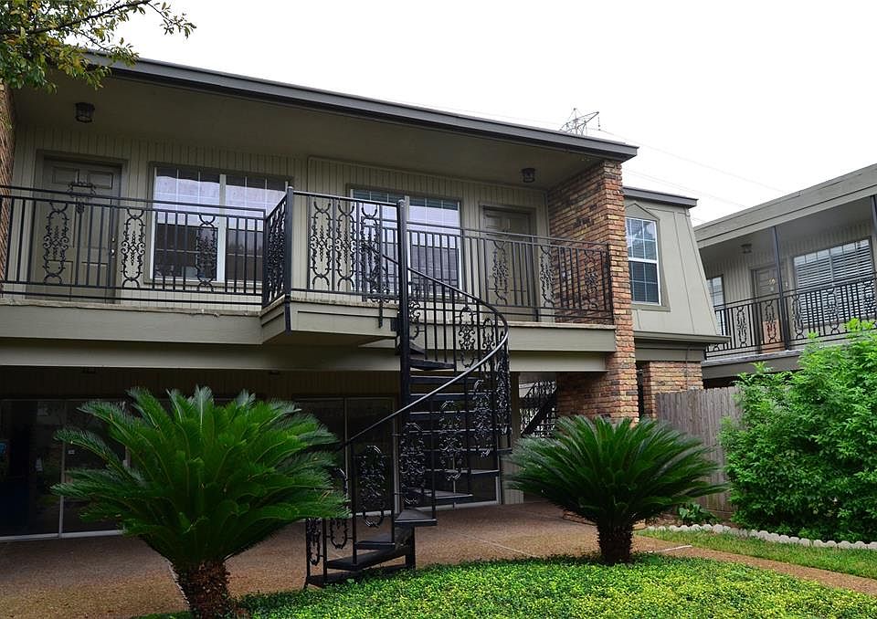1st image of 3131 Southwest Fwy APT 43