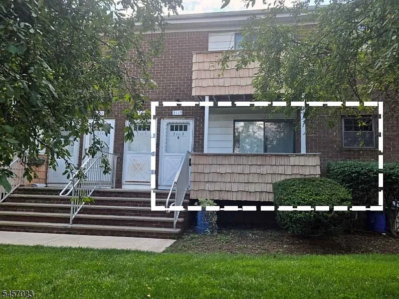 1 bed, 1.0 bath, 900 sqft, $2,100 — Photo 2