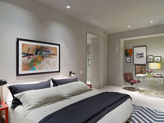 5th image of 545 West 20th St #2B