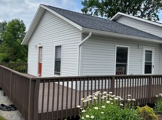 113 Rush Dr APT 1, Claysburg, PA 16625