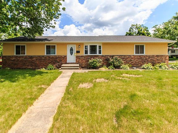 2nd image of 300 Cadbury Ct